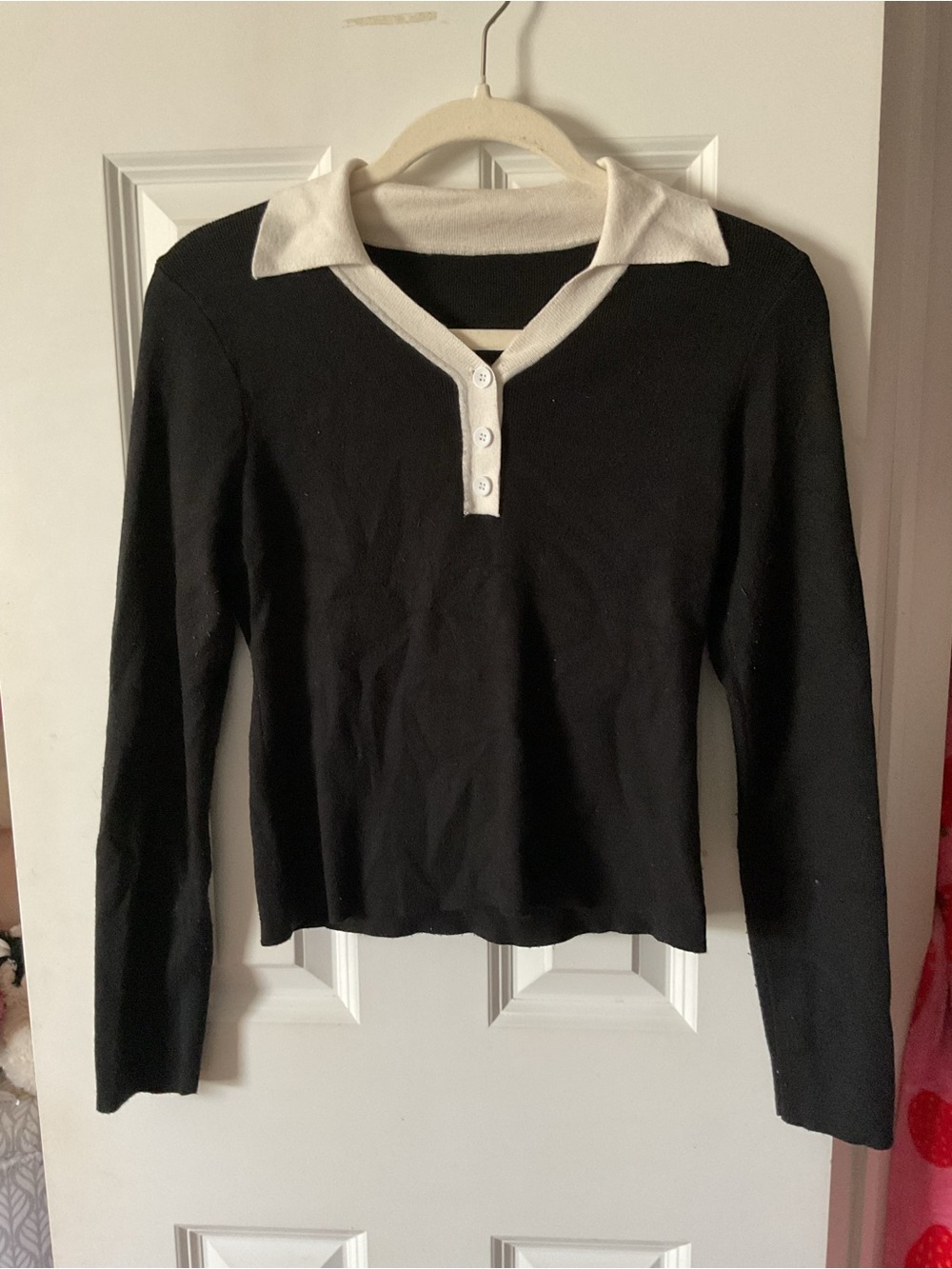 Black & White Collared Long-Sleeve Polo Top